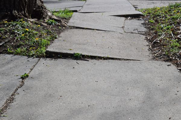 Cost of Uneven Sidewalk Repair in Saint Cloud